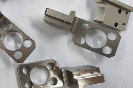 精密沖壓件應(yīng)該如何保養(yǎng)好？需定期清潔！